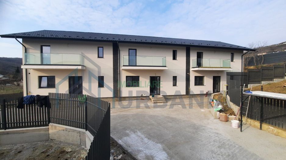 Casă De Vânzare Tomesti-Iasi - Poză 1