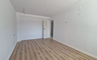 NOU INTABULAT Apartament 3 camere dec.  2 bai 80 mp - Poză 3