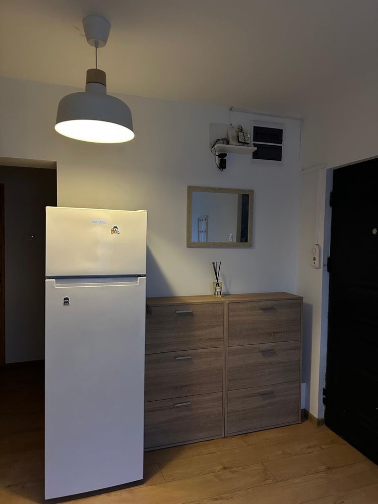 Inchiriere Apartament 3 camere, renovat recent, 80 mp, lângă metrou Timpuri Noi - Poză 4