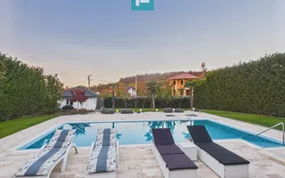 Casă de lux Oncea, piscină, 400 mp - Poză 13