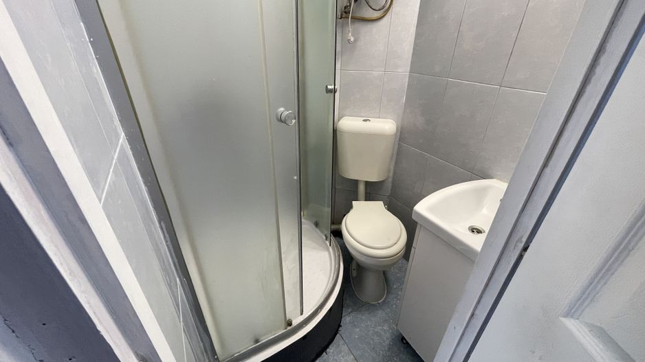 Garsonieră de vânzare în zona Aradului - Poză 17