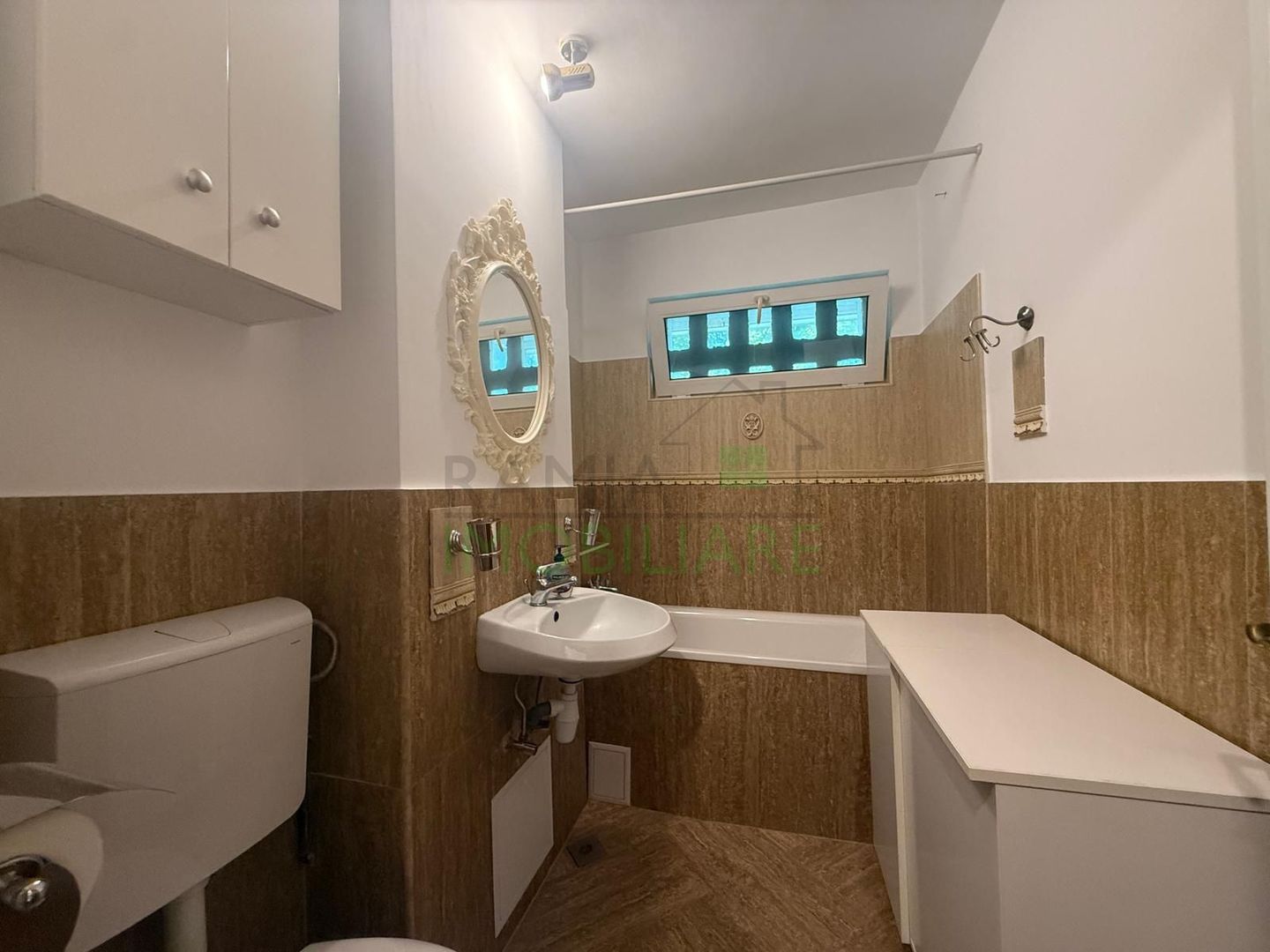 Apartament spațios cu 2 camere, etaj intermediar, mobilat – Astra - Poză 10