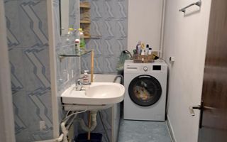 Garsoniera in zona Crangasi la 5 Minute de Metrou - Poză 5