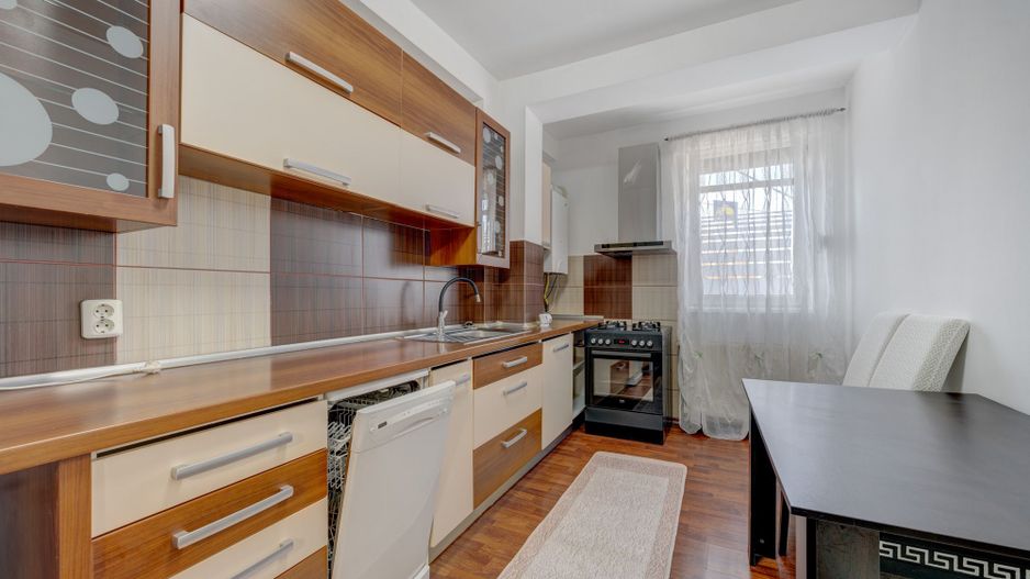 SI CASA SI AFACERE totul sub același acoperiș in Sector 5/Sălaj - LIDL - Poză 39