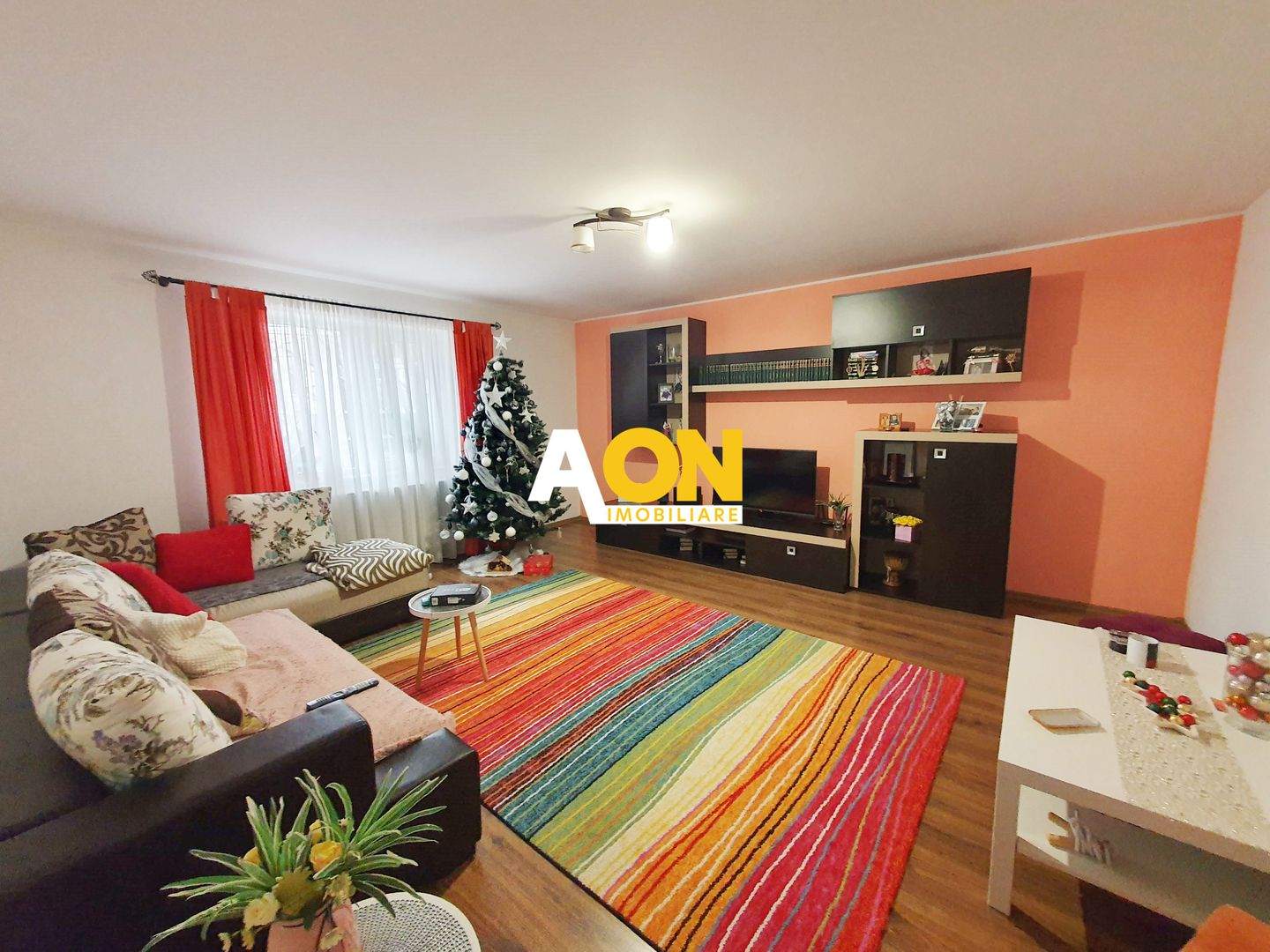 Casa pt 2 familii sau pt. clinica medicala, 8 camere, 486 mp teren - Poză 4