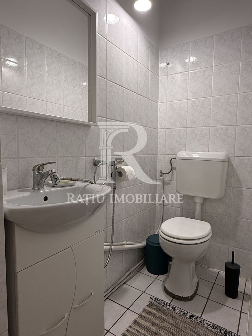 Apartament cu 3 camere | Decebal | Oradea - Poză 11
