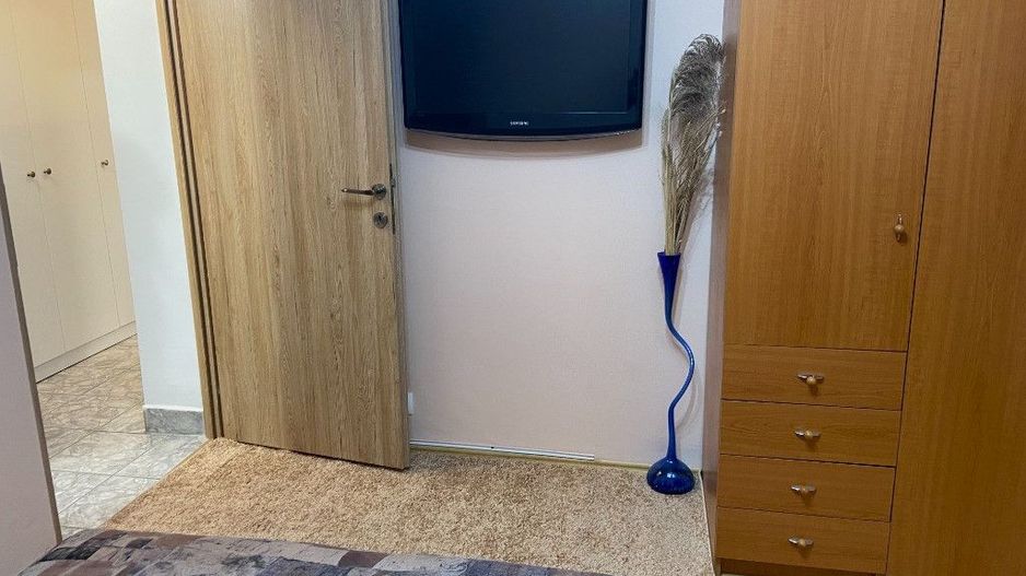 De inchiriat apartament 2 camere - Poză 13