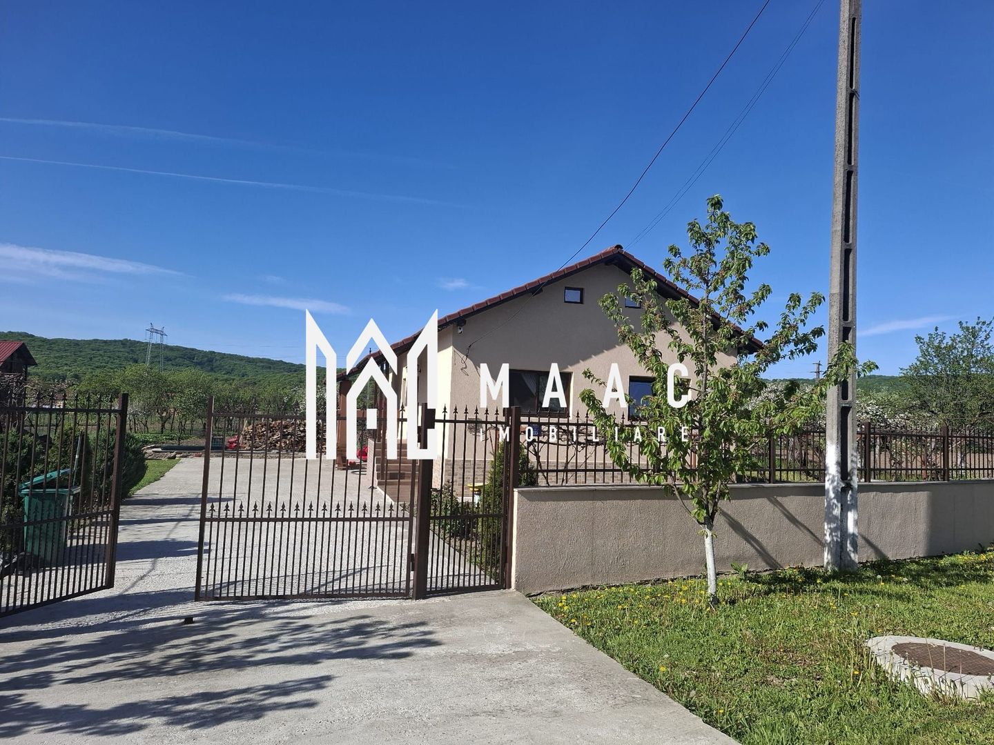 Casă 4 camere | Mănăilești, Vâlcea | 134 mp, teren 1.556 mp - Poză 1