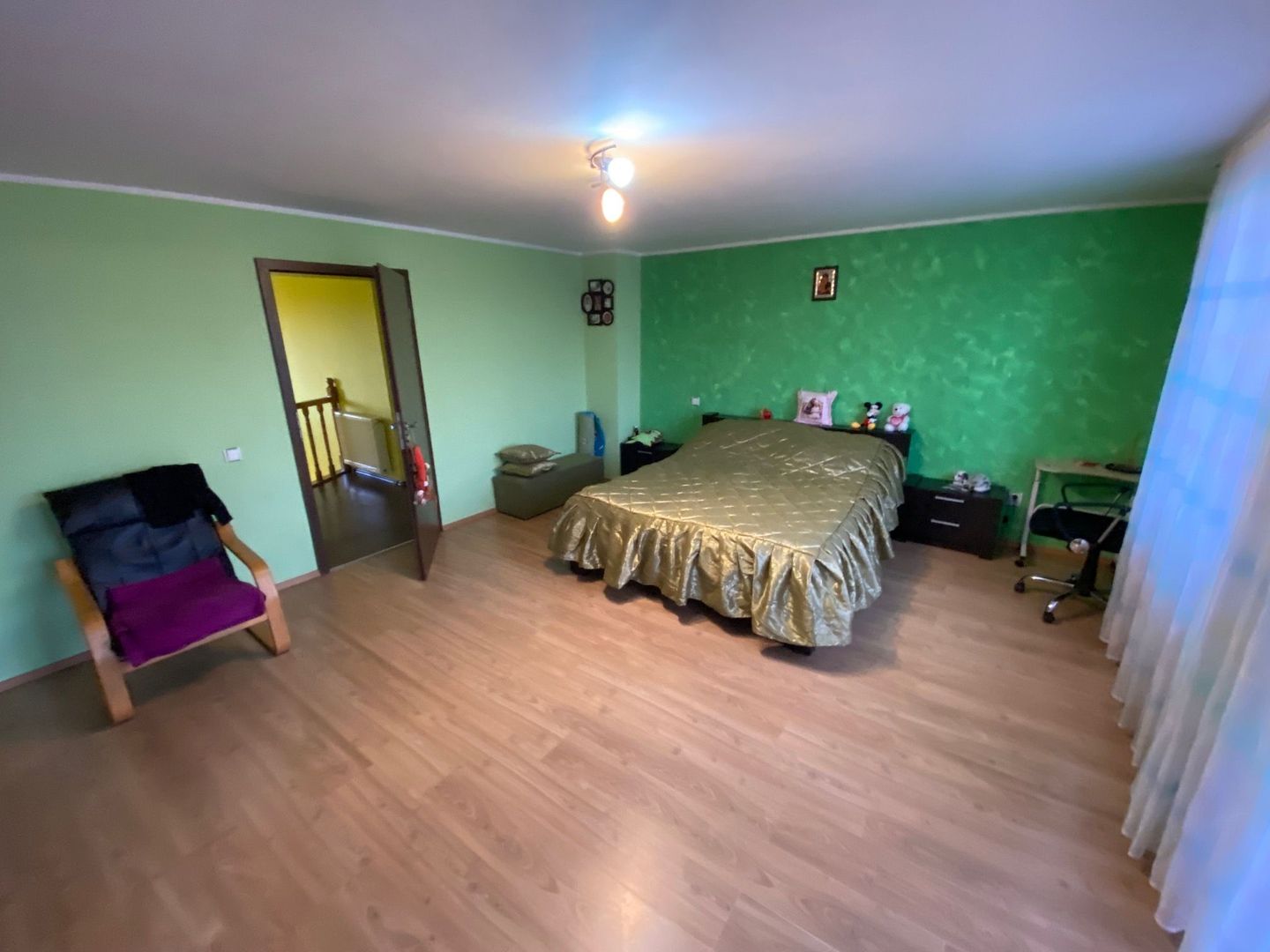 Duplex spațios cu garaj - Poză 4