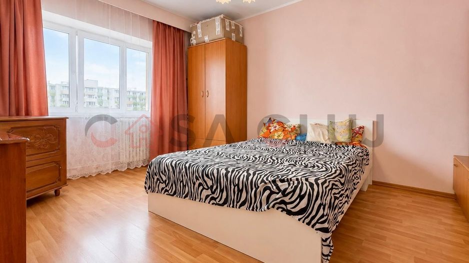 3 camere decomandate, etaj intermediar, zona Primăverii - Poză 2
