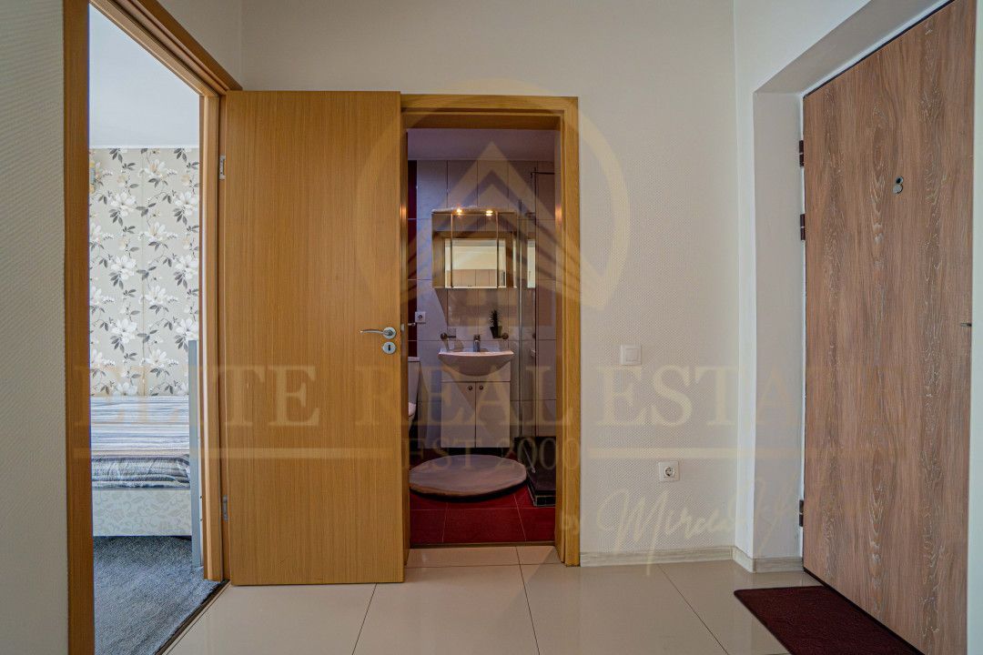 Apartament 2 camere – Mamaia, zona de intrare – Piscină - Poză 24