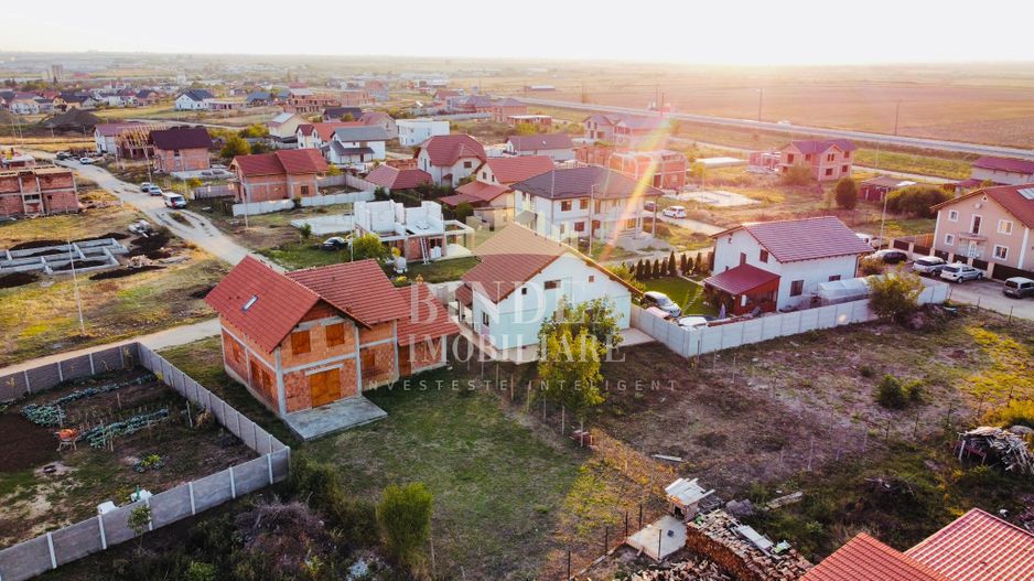 Casa individuala+ garaj in Giarmata 627mp teren - Poză 9