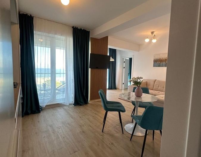 Apartament 2 camere de vanzare Mamaia Nord - Piscina infinity - Poză 2