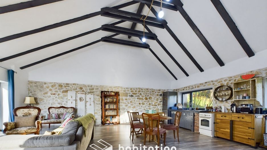 Casă cu 4 dormitoare + piscină în Socolari – ideală pentru investiție - Poză 19