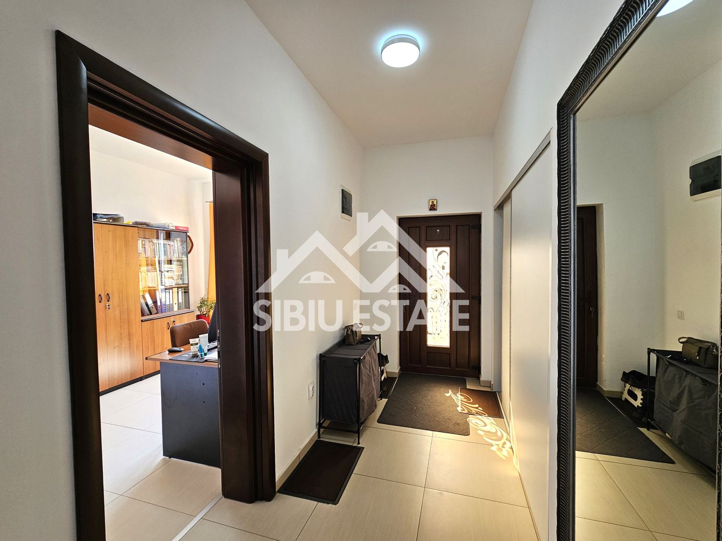 Casa generoasa 5 dormitoare, pivnita, mansarda hobby - Poză 4