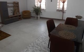 Apartament la casa  in Orasul de Jos în Sibiu Vanzare I inchiriere - Poză 4