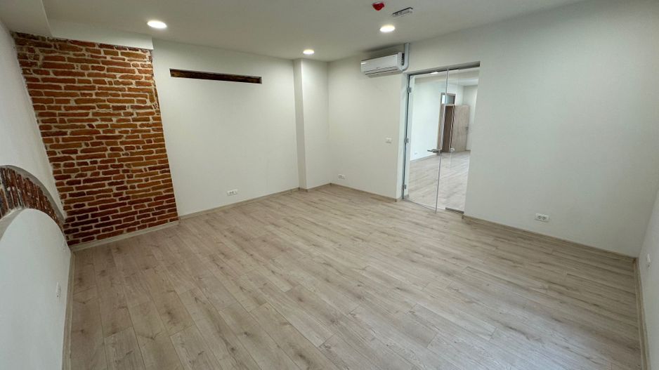 Saptii de birouri Ultracentral suprafețe de la 28 - 940 mp - Poză 46