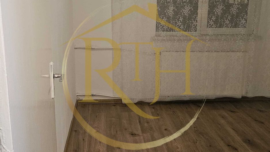 Oferim spre vânzare Apartament cu 2 camere decomandat - zona Lipovei - Poză 2