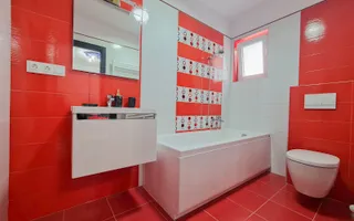 Apartament nou, mobilat și utilat - 3 camere, 2 bai și curte - Poză 15