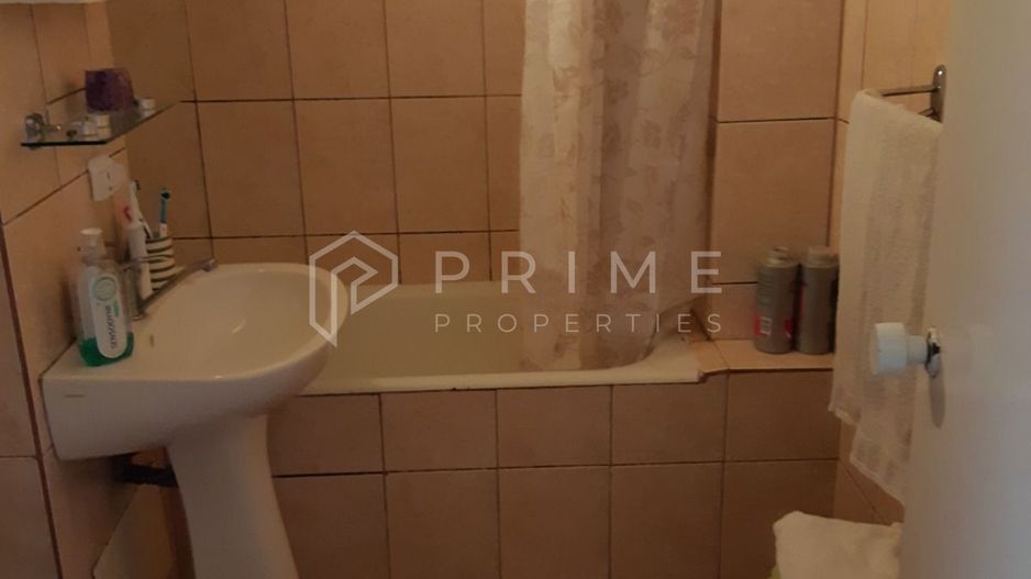 Apartament 3 camere cu 2 băi – mobilat, utilat, 400 €/lună - Poză 6