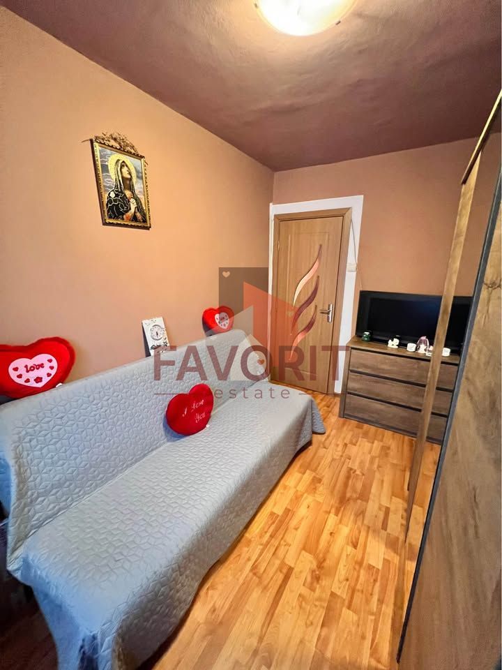 Apartament 3 camere decomandat – Zona Dâmbovița - Poză 4