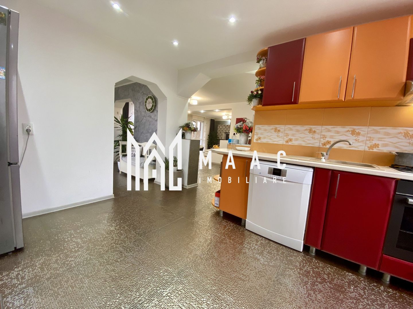 Casa individuala | 240 MPU | Teren 1200 | Talmaciu - Poză 6