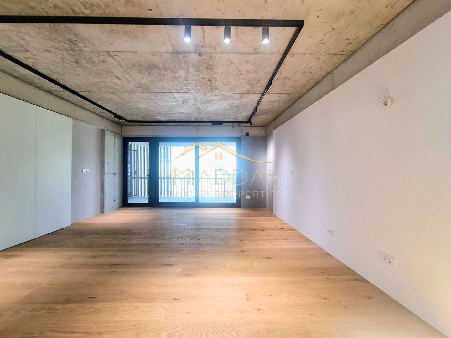 APARTAMENT DE LUX 3 CAMERE/ 63.70 mp // Zona DOROBANTI - Poză 1