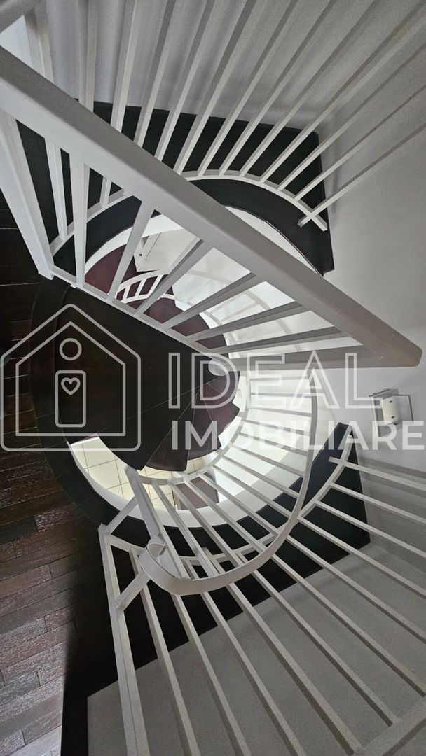 Casa Individuala cu 4 camere si garaj, zona Strand - Poză 9