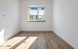Apartament de vânzare cu 3 camere si loc de parcare, Giroc - Poză 6