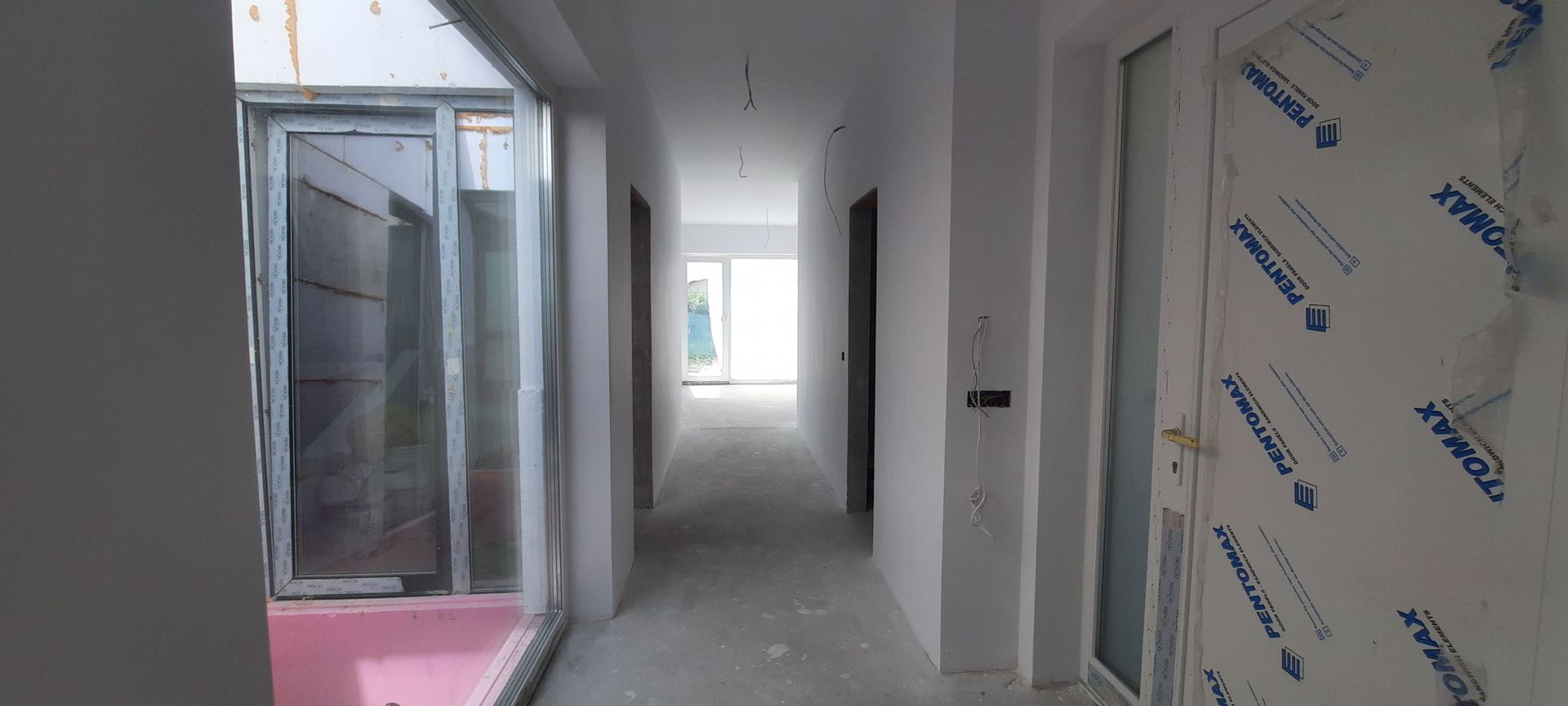 Duplex parter cu 4 camere - zona CORA - Poză 27