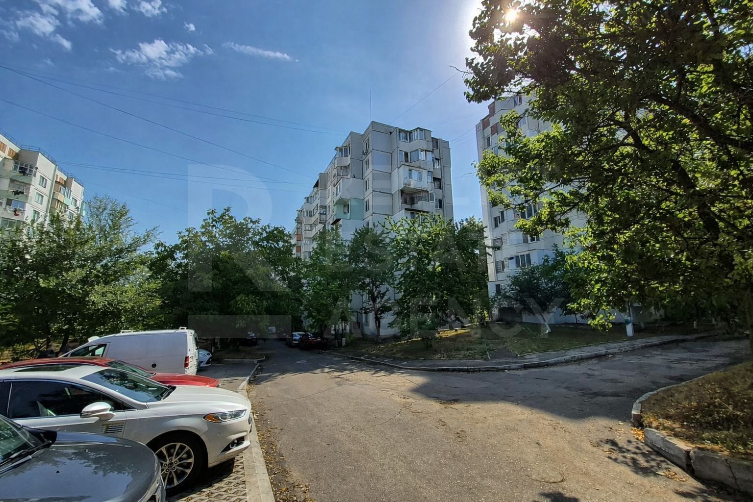Vânzare, apartament, 2 camere și, bd. Mircea Cel Bătrân, Ciocana - Poză 1