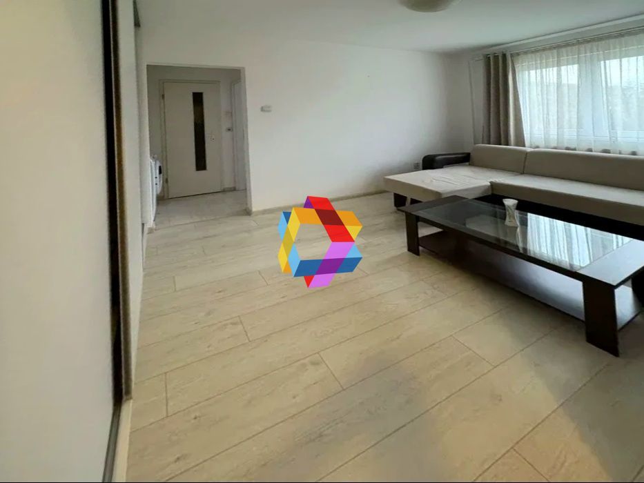 Apartament cu trei camere, zona Astra 49 mp - Poză 1