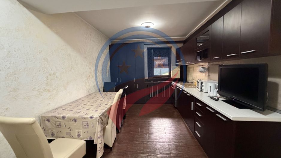 CHIRIE GARSONIERA FORD DAMILA - Poză 3