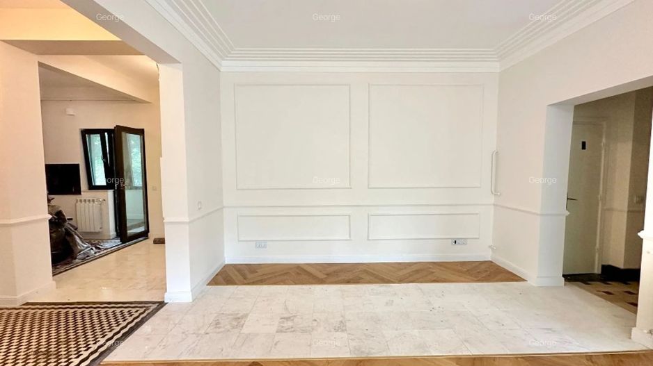 Apartament cu 3 camere decomandat în Universitate - Poză 7