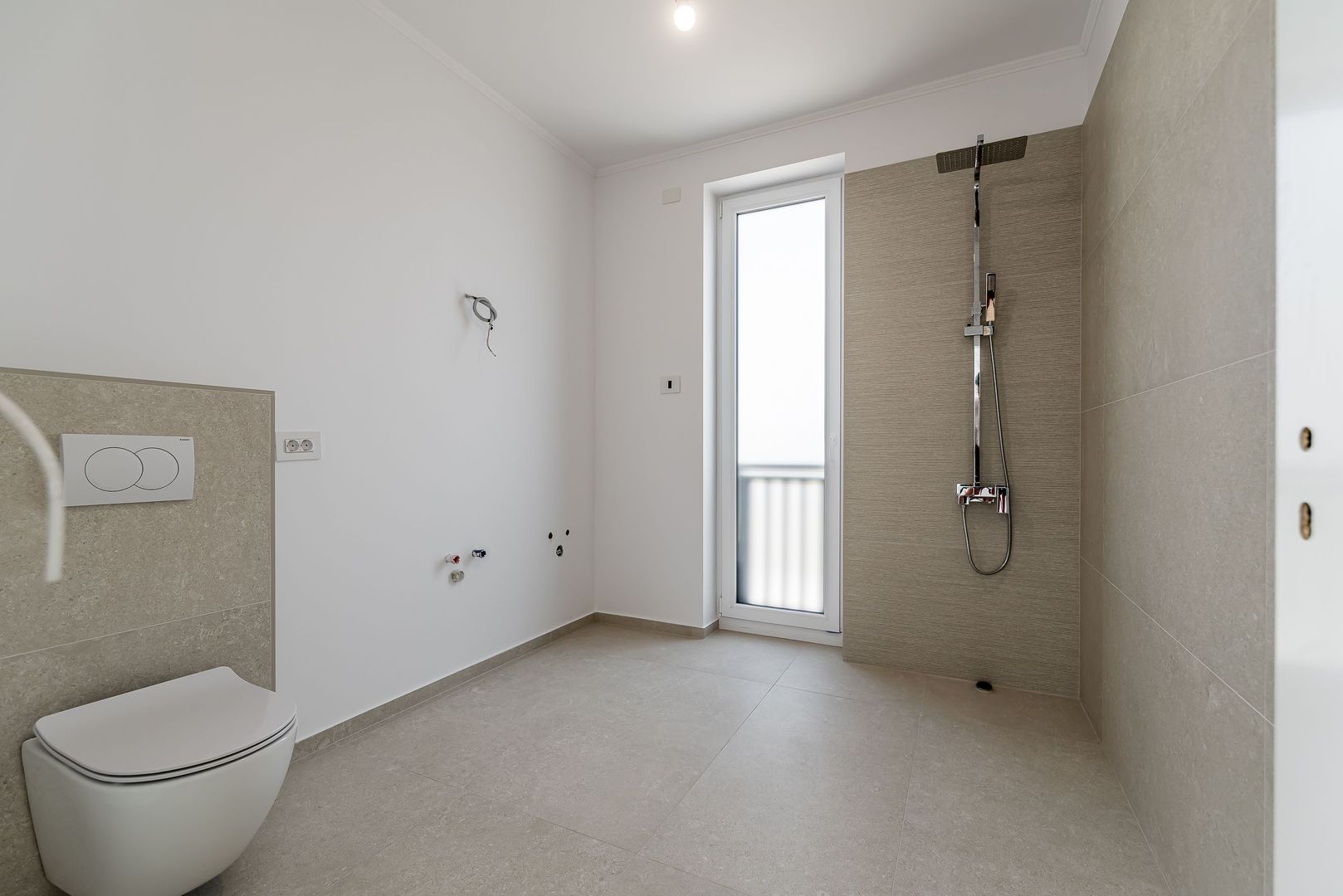 Casa NOUA tip duplex - Complex AFI ARAD - COMISION 0 - Poză 7