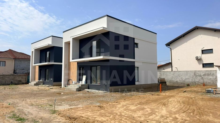 Vanzare 3 vile individuale noi cu design contemporan si teren generos - Poză 1