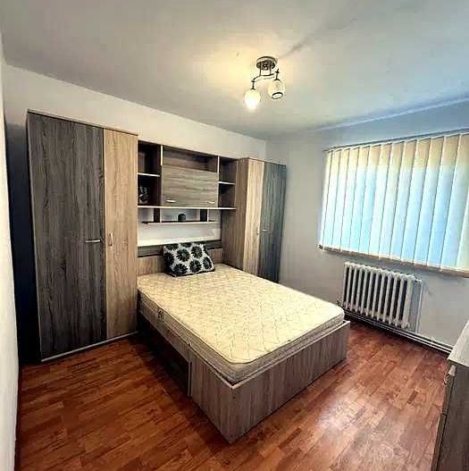 Apartament 2 camere, 55 mp, zona Tolstoi - Poză 2