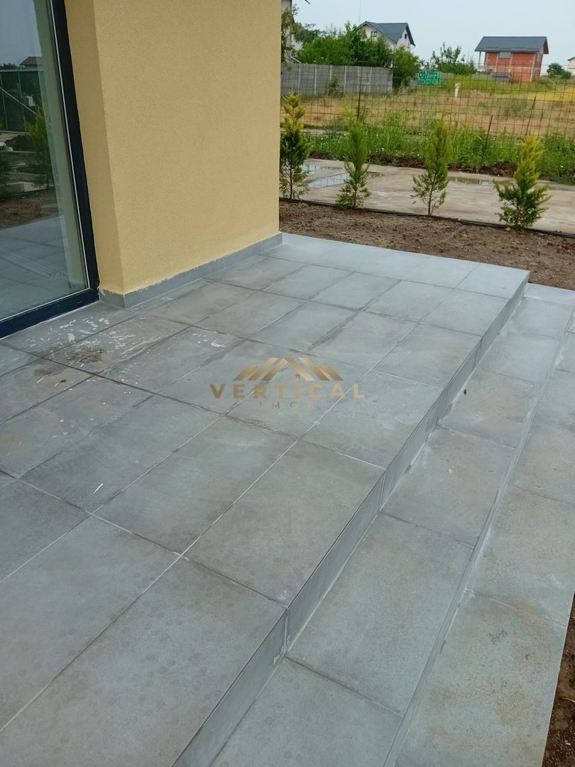 Apartament cu 2 camere, terasă, grădină proprie - Poză 6