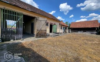 Casa  cu 3 corpuri de cladire, sat Lalasint - Poză 20