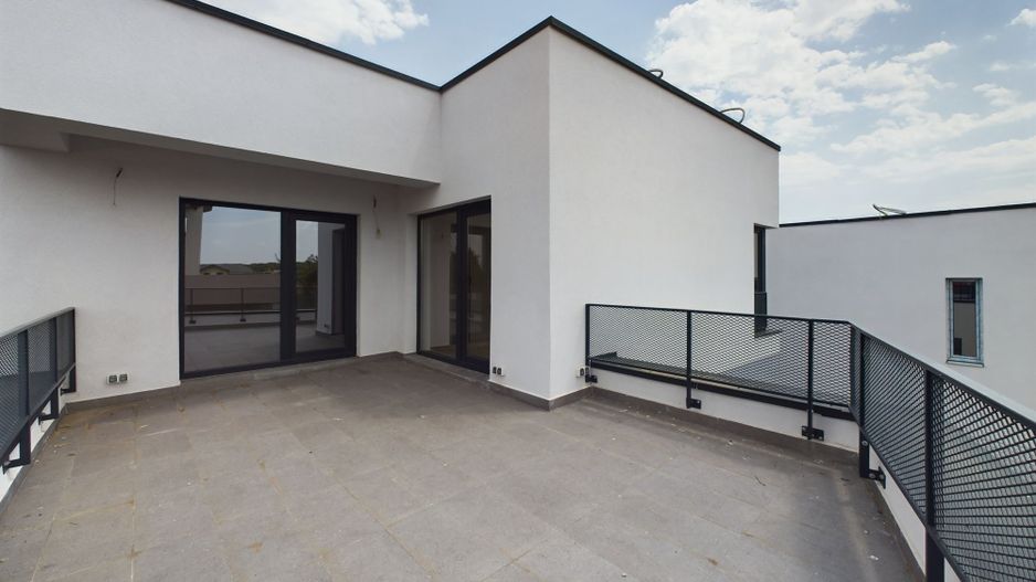 Complex Rezidențial de Lux pe Malul Bălții Corbeanca - 32 de Case - Poză 3