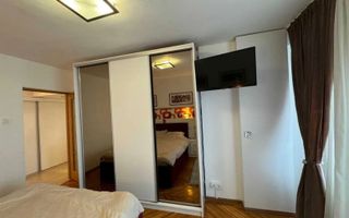 AP. 2 CAMERE URANUS, DOG-FRIENDLY, MOBILAT/UTILAT MODERN, CURAT - Poză 4