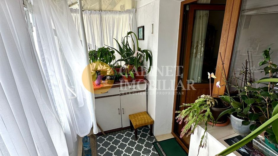 Apartament 4 Camere Decomandat - Etaj intermediar - Zona Nicolina/Frumoasa - Poză 12