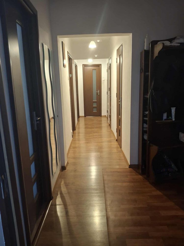 Închiriez Apartament cu 3 camere, centrala proprie, prima închiriere, lângă Obor - Poză 2