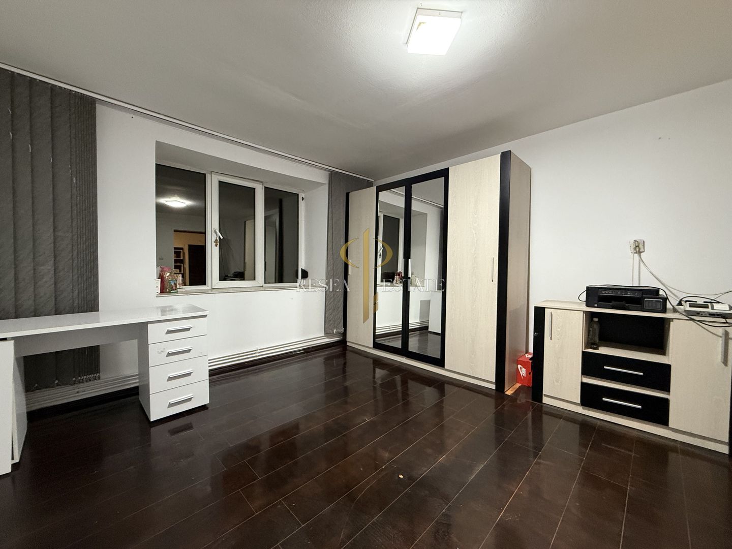 Casă spațioasă în Varias, împărțită în două unități cu acces separat - Poză 10