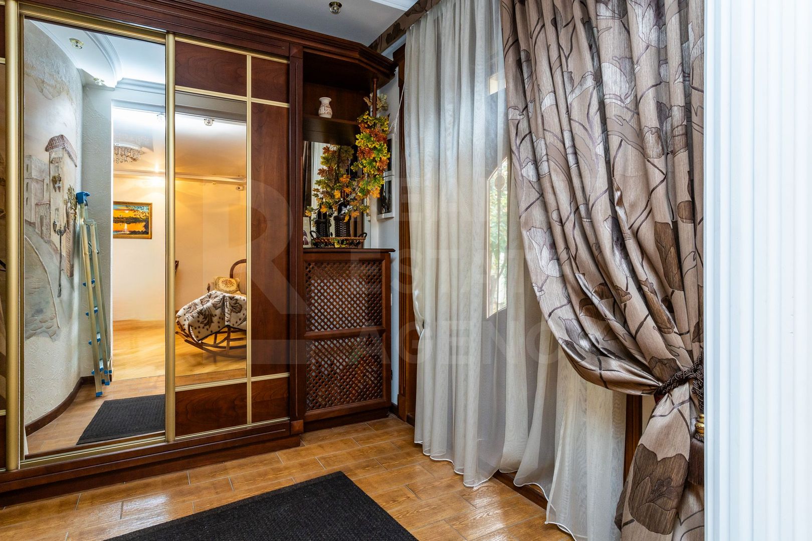 Vânzare, casă, 2 nivele, 6 camere, strada Luceafărul, Ciorescu - Poză 20