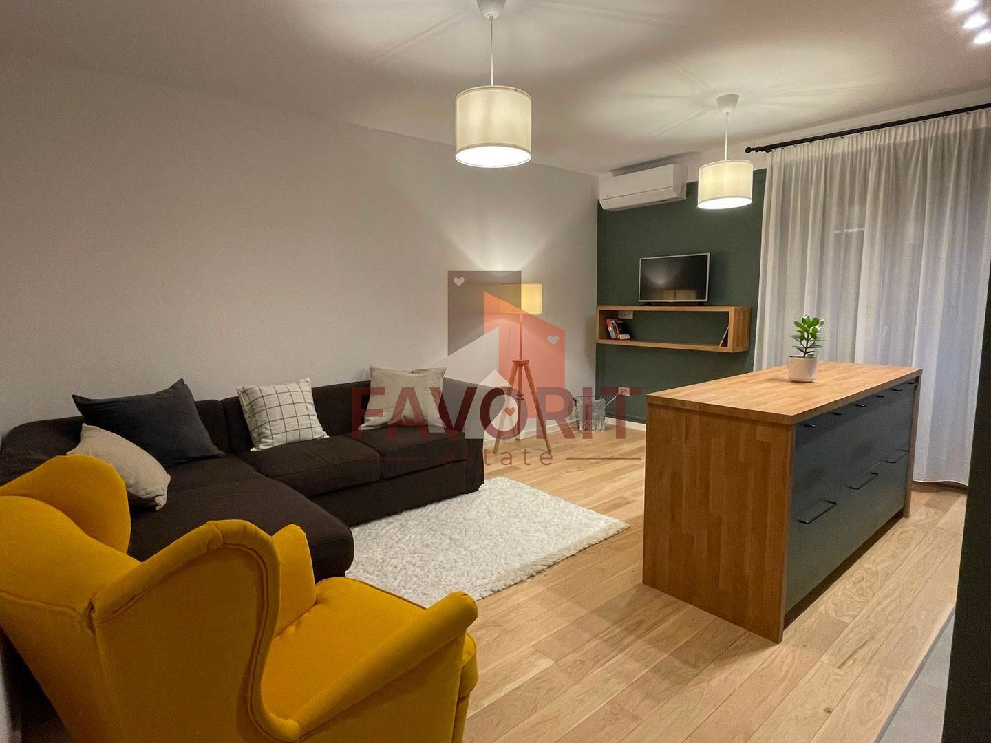 2 camere | Complex Monarch | Loc de parcare | Finisaje lux | - Poză 1