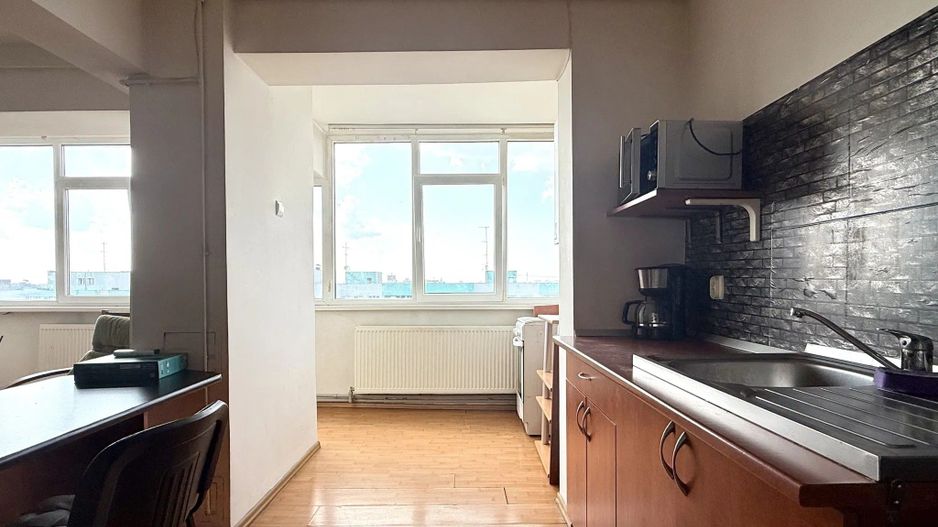 Apartament amplu si luminos, trei camere decomandat, Nicolae Titulescu - Poză 6