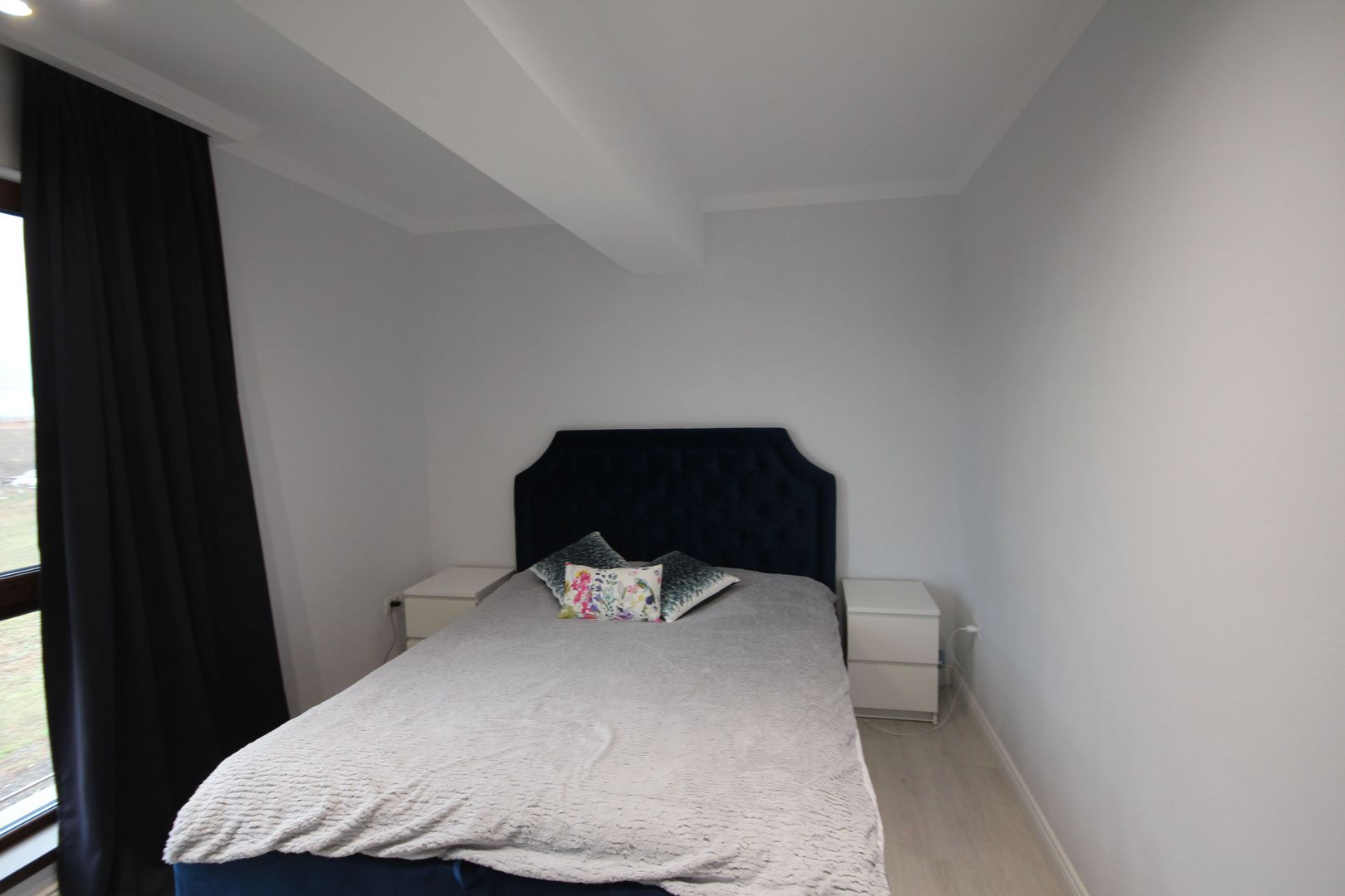 Modern si primitor - Poză 37