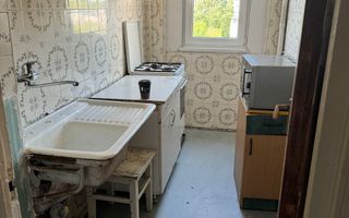 Apartament 2 camere de vanzare Drumul Taberei - Poză 1