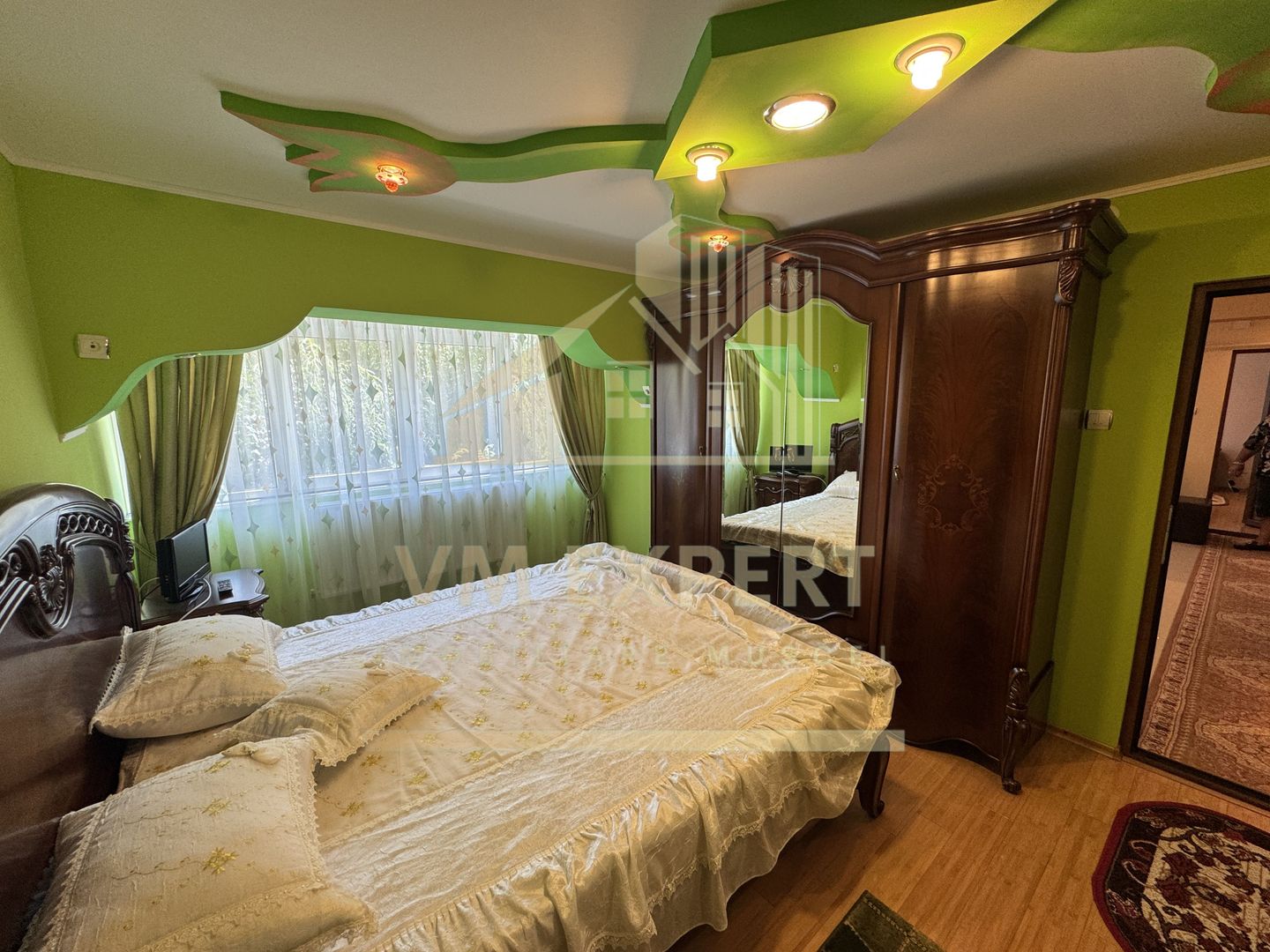 APARTMENT 3 CAMERE ZONĂ CENTRALĂ  PARTER CAMPULUNG - Poză 14